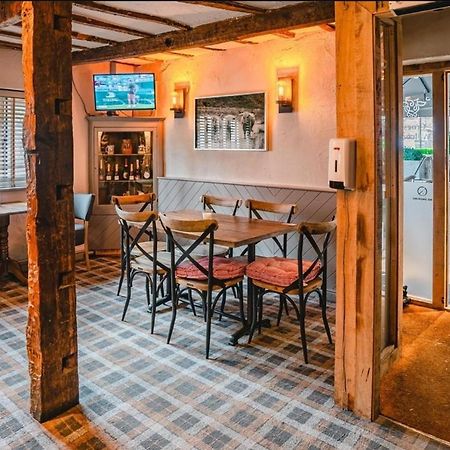 Charming 1-Bed Loft In Caerleon Leilighet Newport  Eksteriør bilde