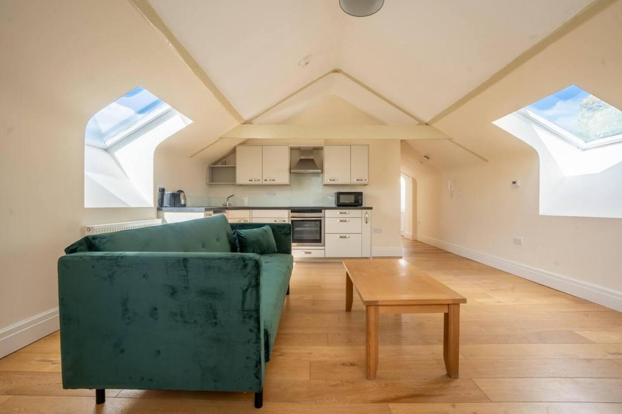 Charming 1-Bed Loft In Caerleon Leilighet Newport  Eksteriør bilde