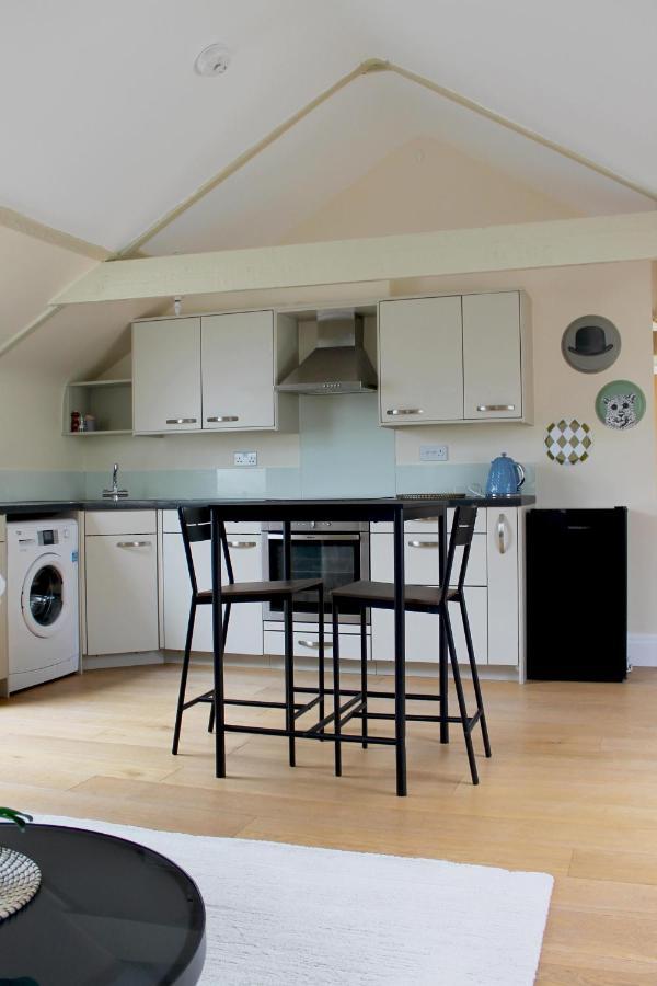 Charming 1-Bed Loft In Caerleon Leilighet Newport  Eksteriør bilde